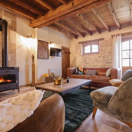 Hebergement 6 A 8 Couchages بيت للعطل